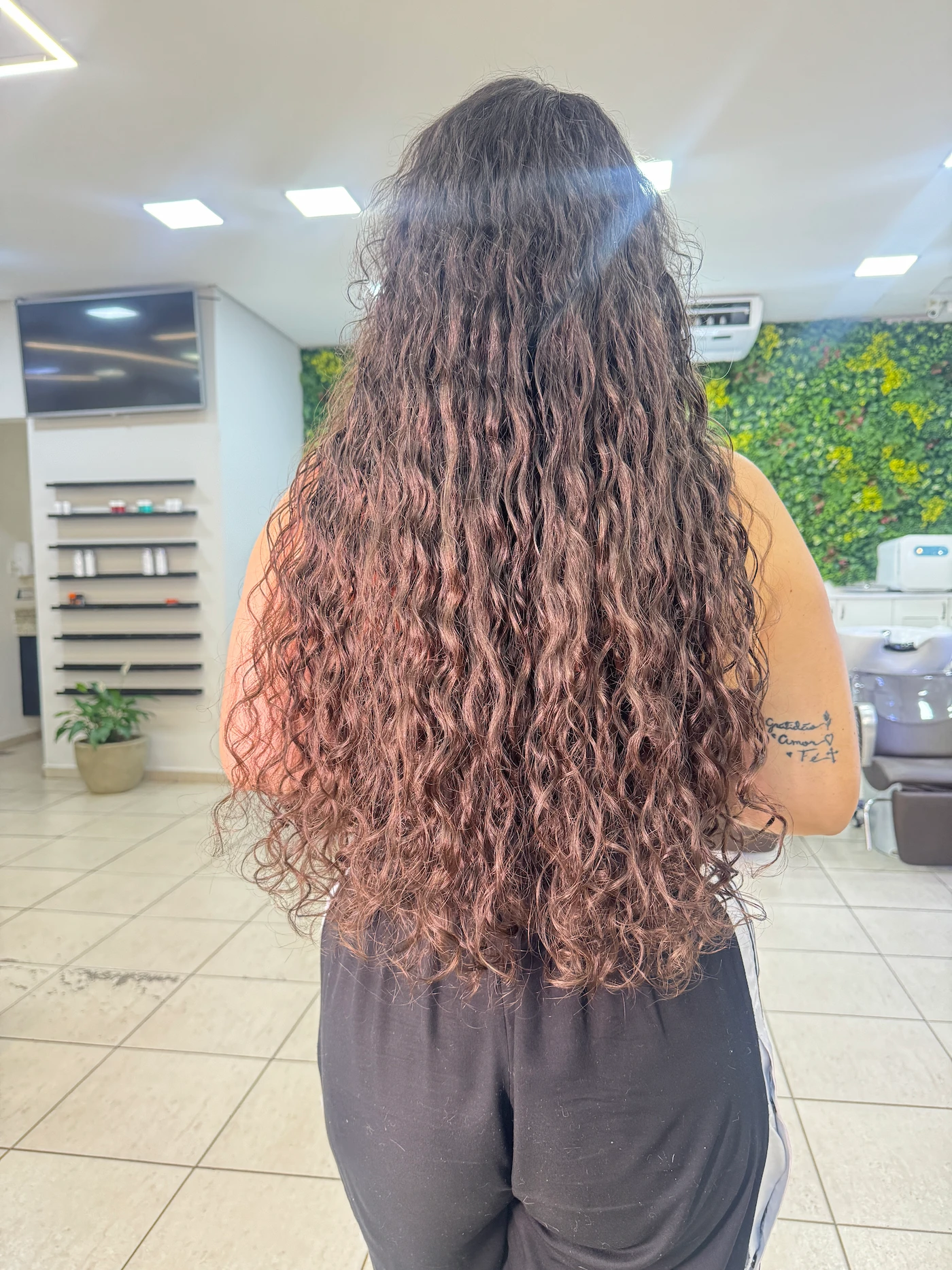 Depois - Mega Hair com Volume